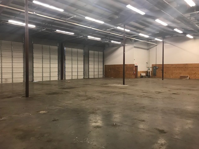 307 N Rogers Rd image 19